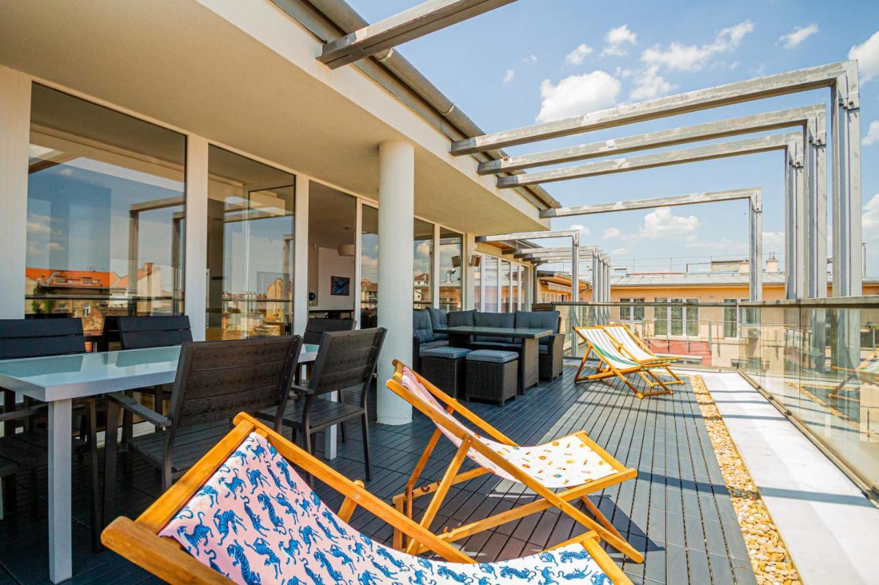 Luxury Apartment With Balcony In Downtown Budapest Exterior photo